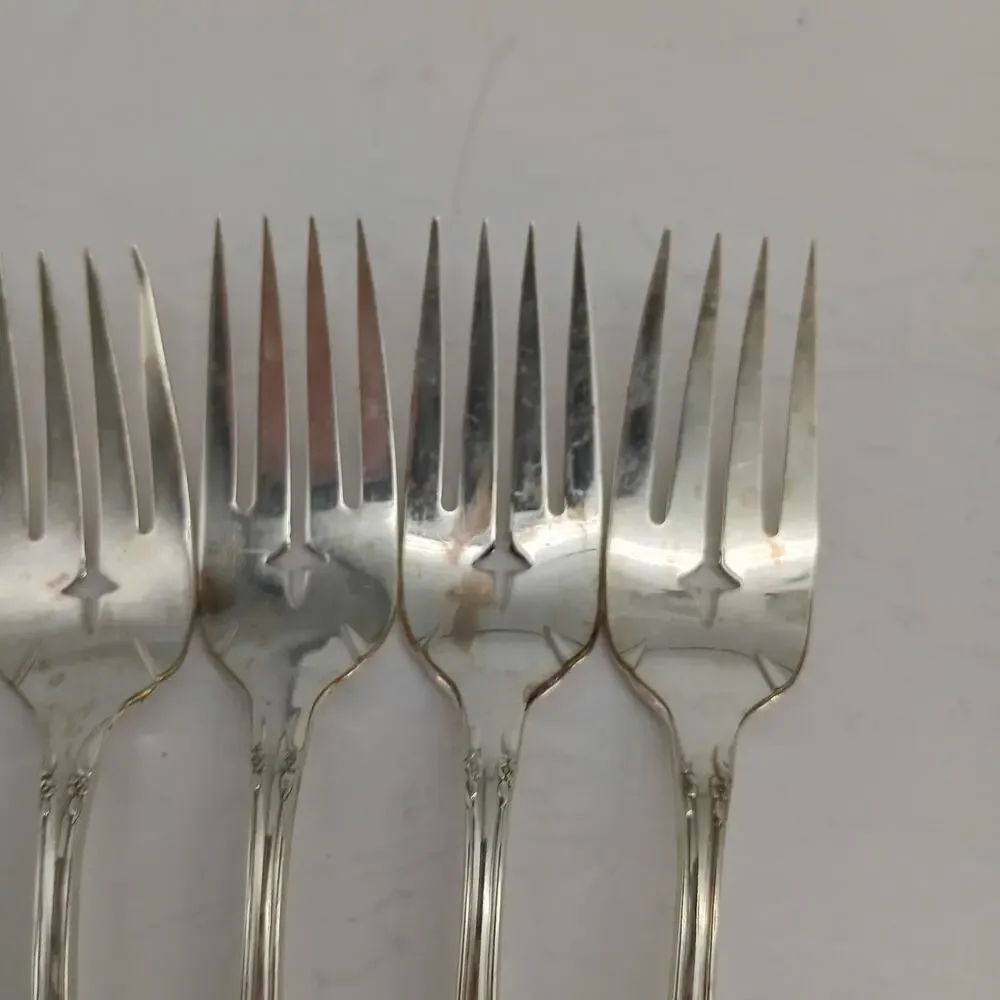 6X SF Vtg 1968 Oneida Community Silverplate Fredericksburg Salad Forks